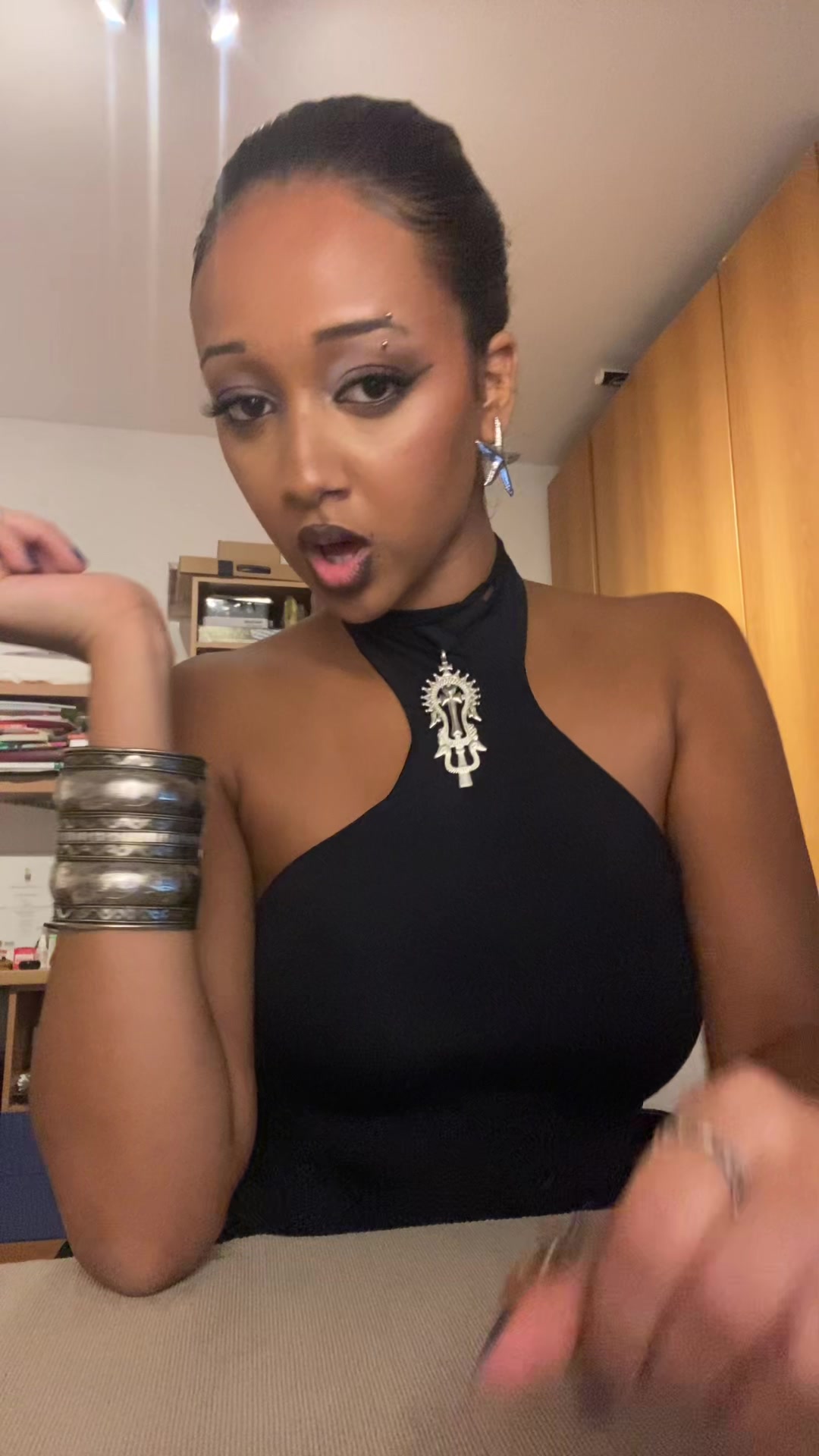 @In_daiana_jones
