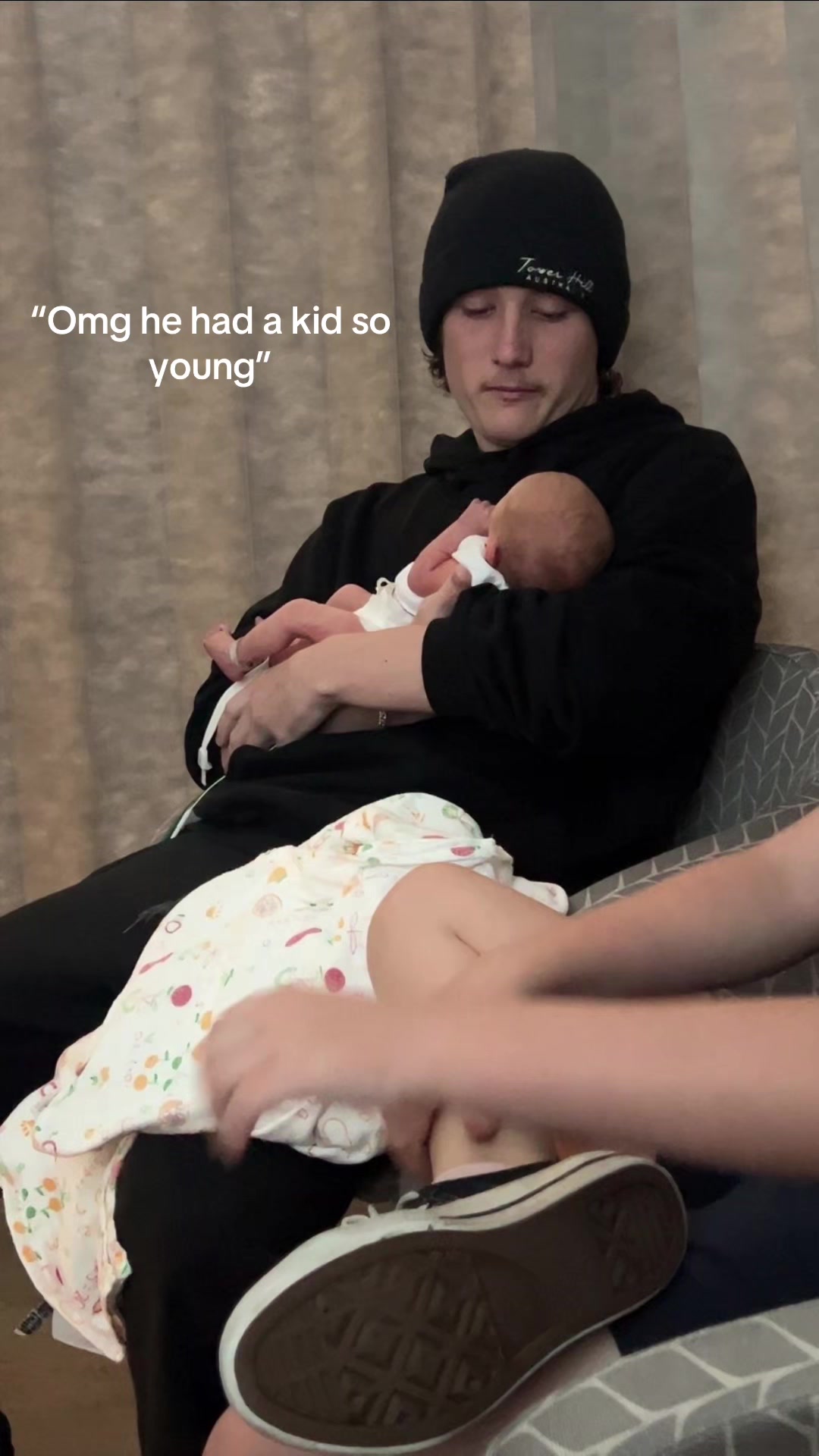 @️