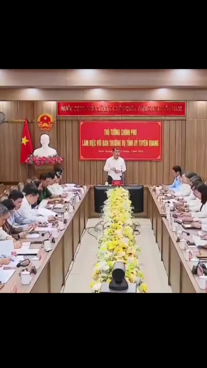 @Tiểu Sử
