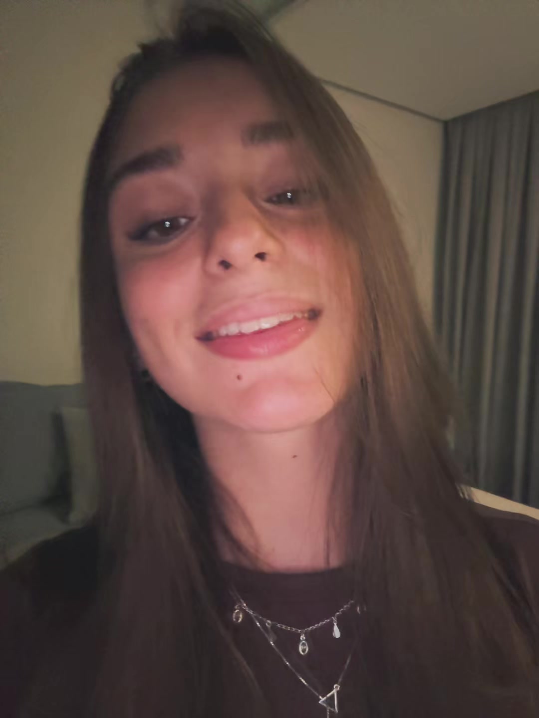 @aynaraqws