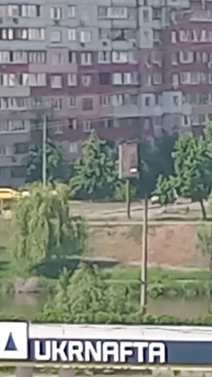 @Н