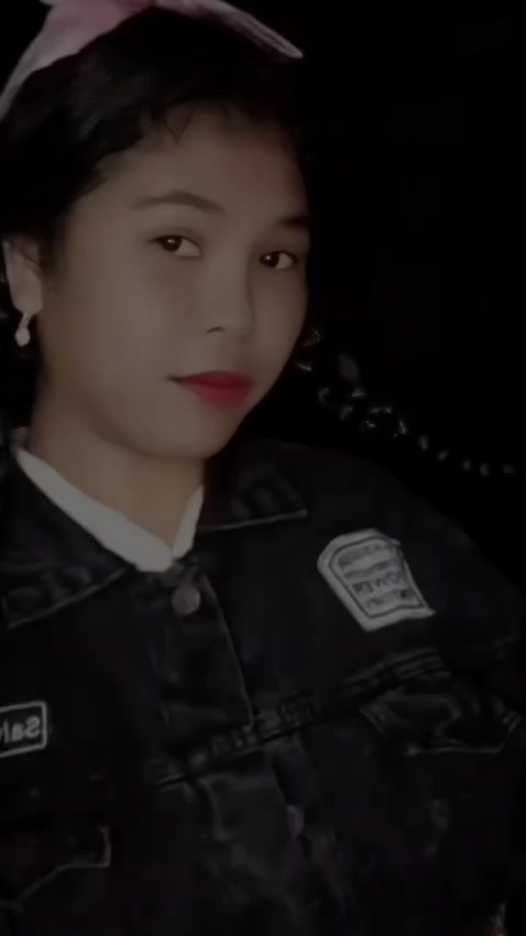 @𝕬𝖓𝖉𝖗𝖎_𝕸𝖗𝖚𝖏𝖚
