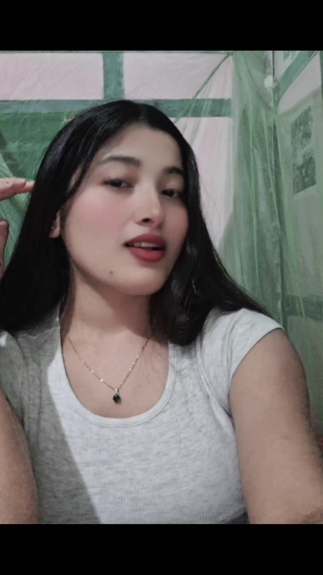 @it's benisha🤎🙊🙈