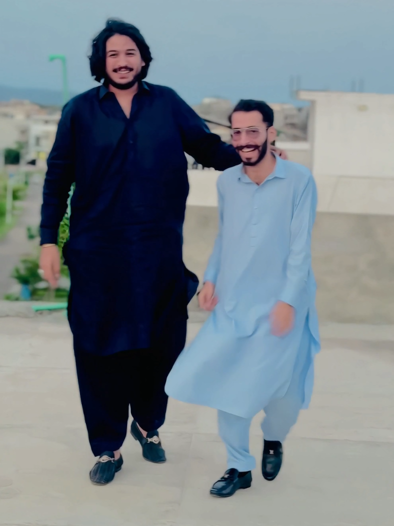 @راجہ سبحان 👑(عُرف خان جی)