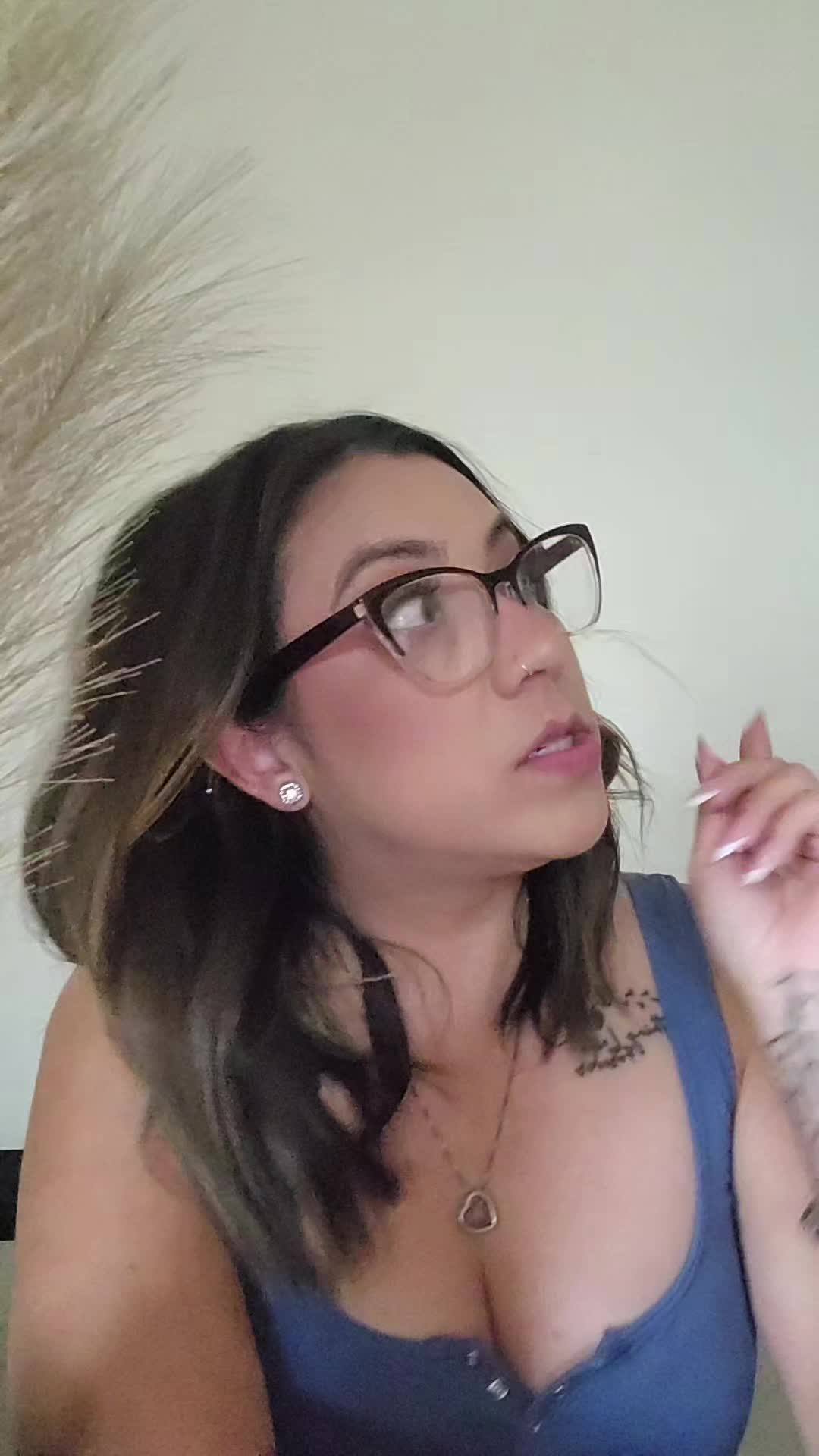 @Celica Gaytan 1 🍮🦁