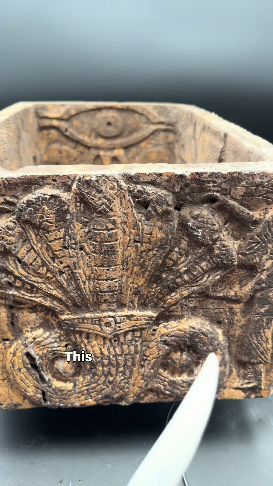 @Aliencarvings