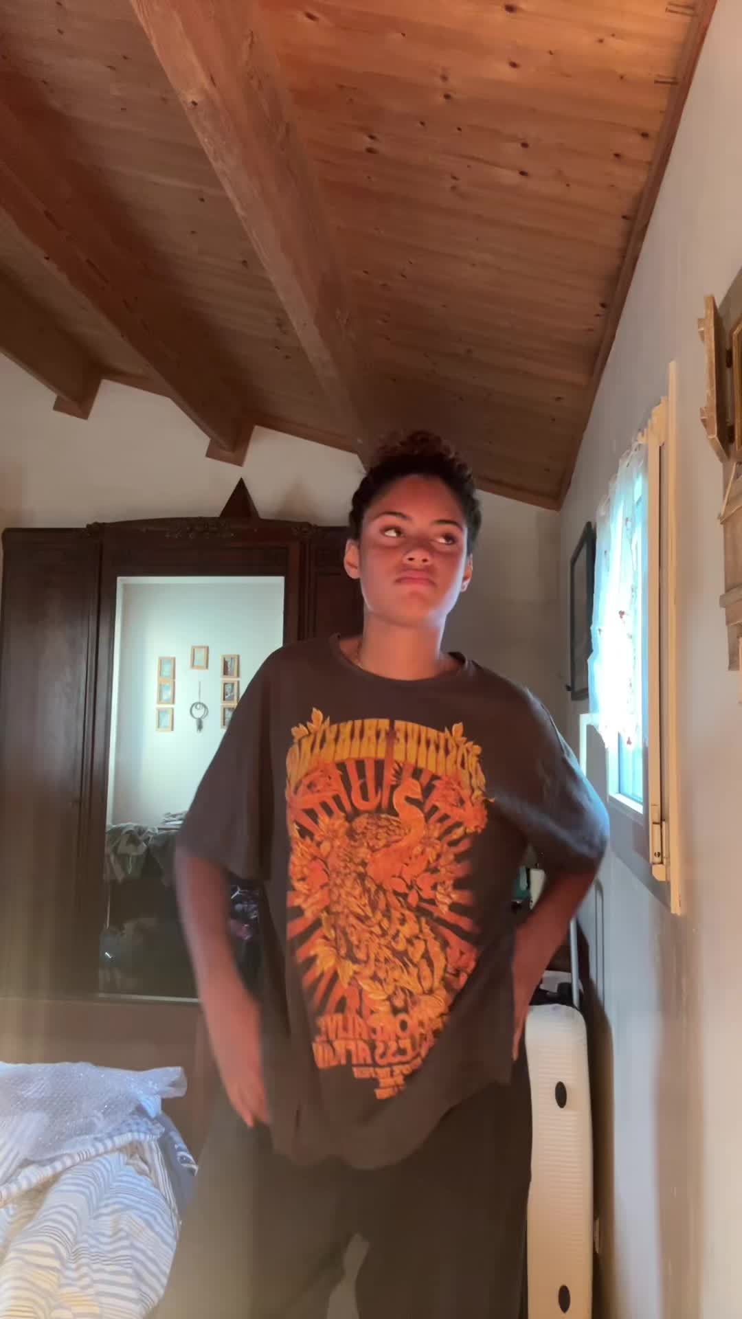 @J’