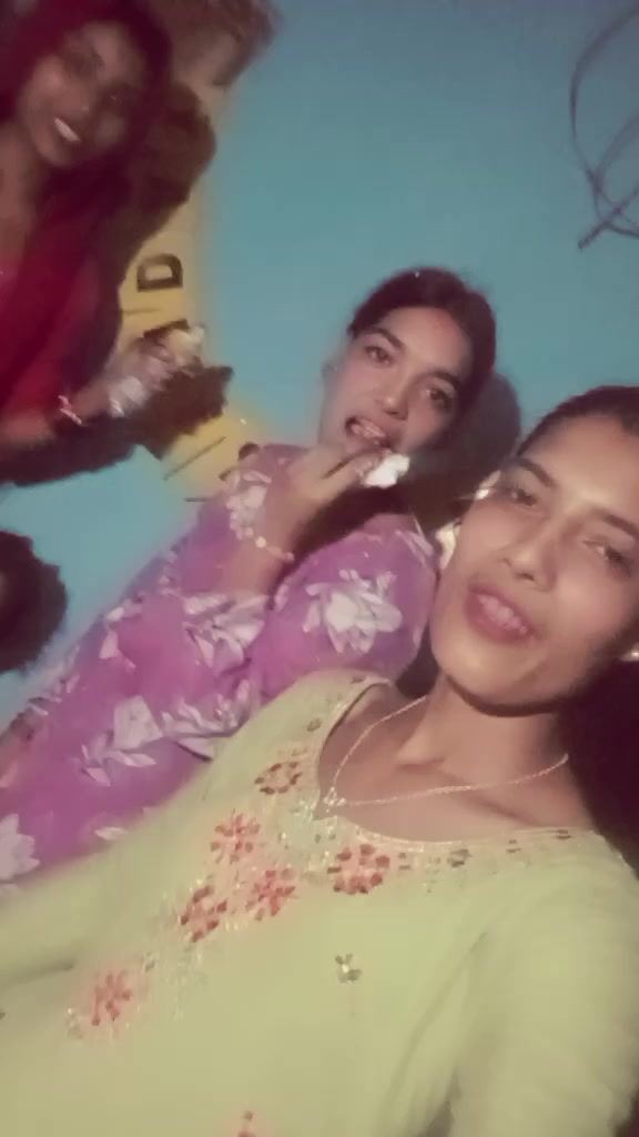 @Anisha yadav