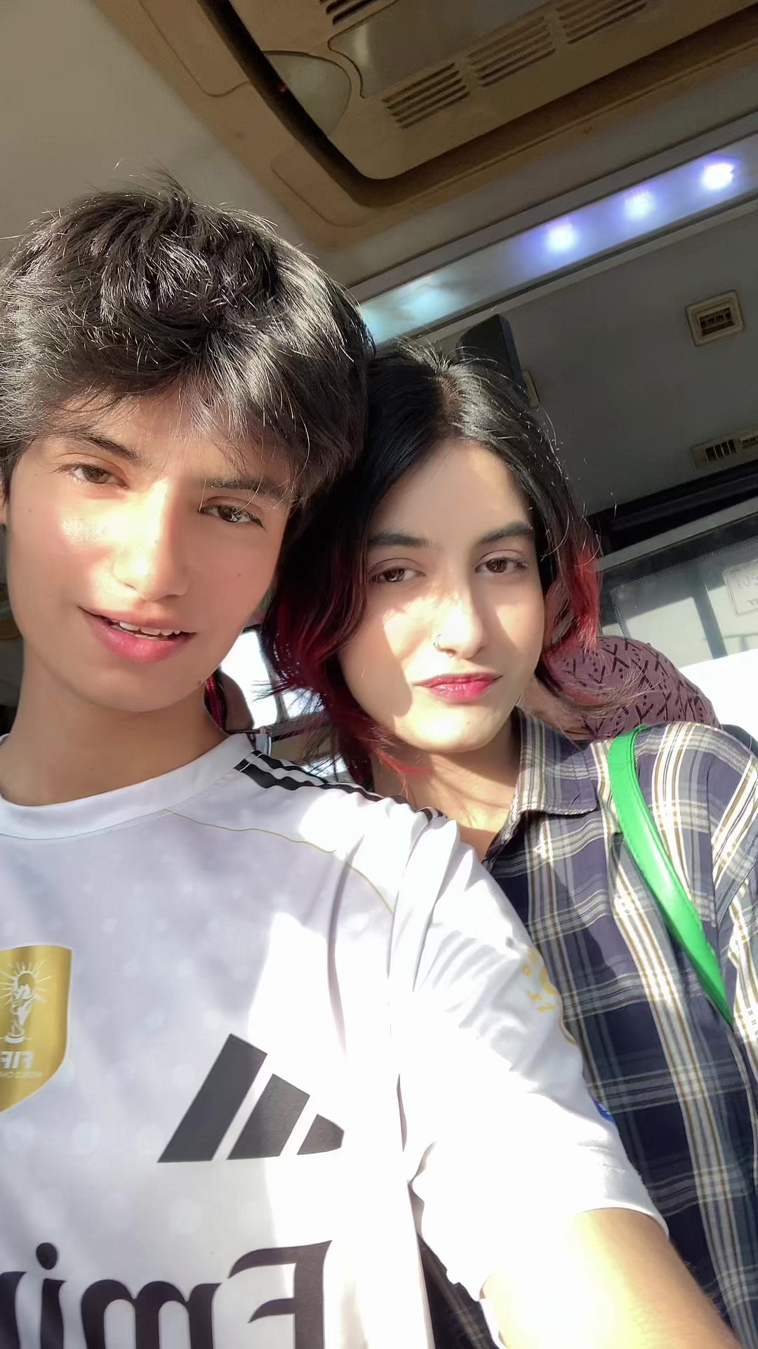 @Neha👾