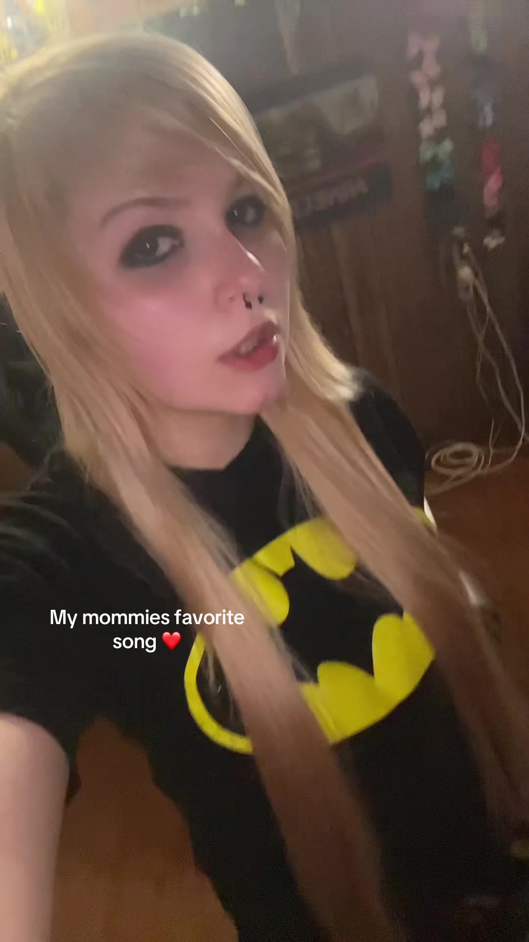 @⦻emo.zombie⦻