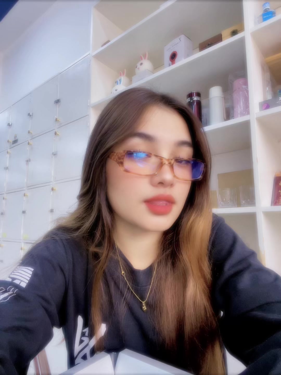 @asawanisamgomez