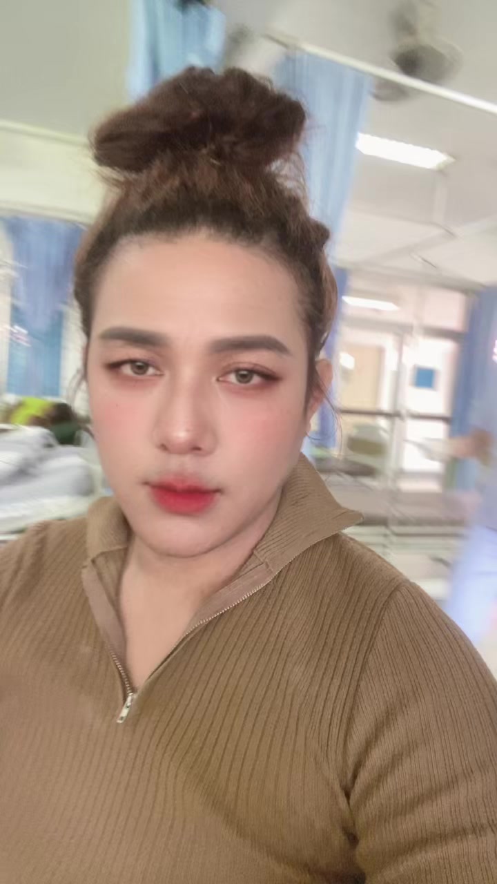 @🌺🦄ปอยลี่🦄🌺