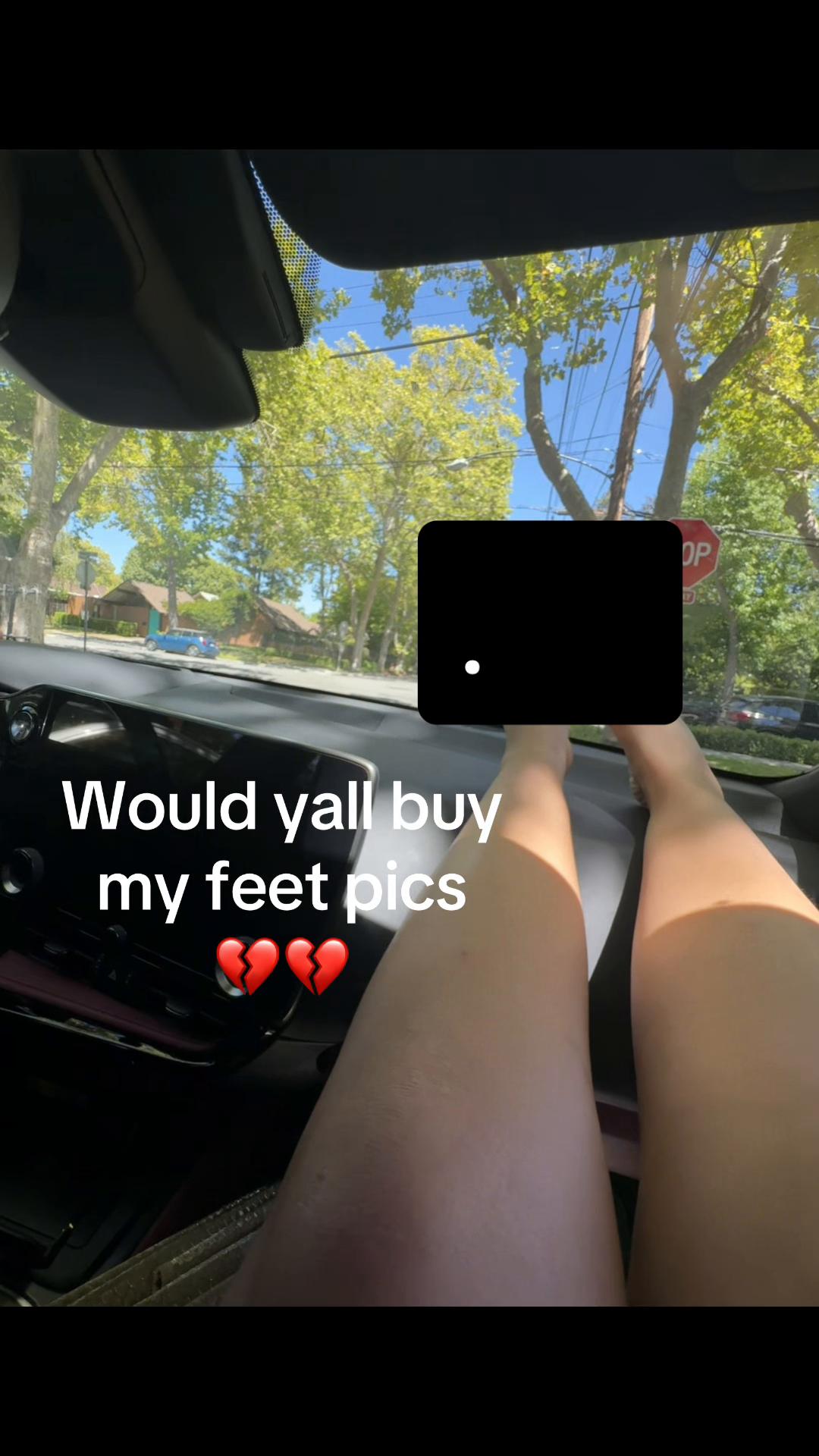 @😼
