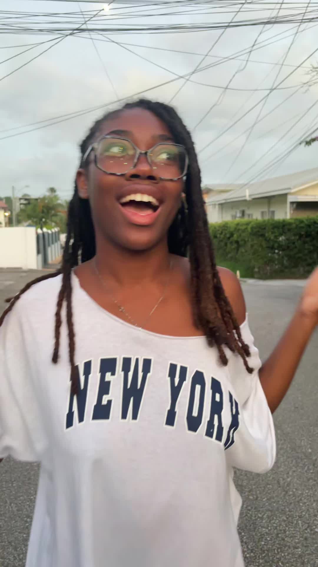 @Nat✌🏾