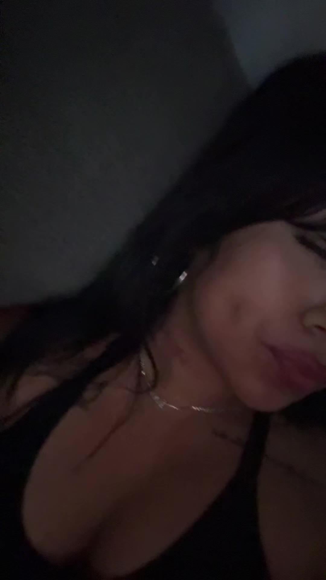 @ayochicky