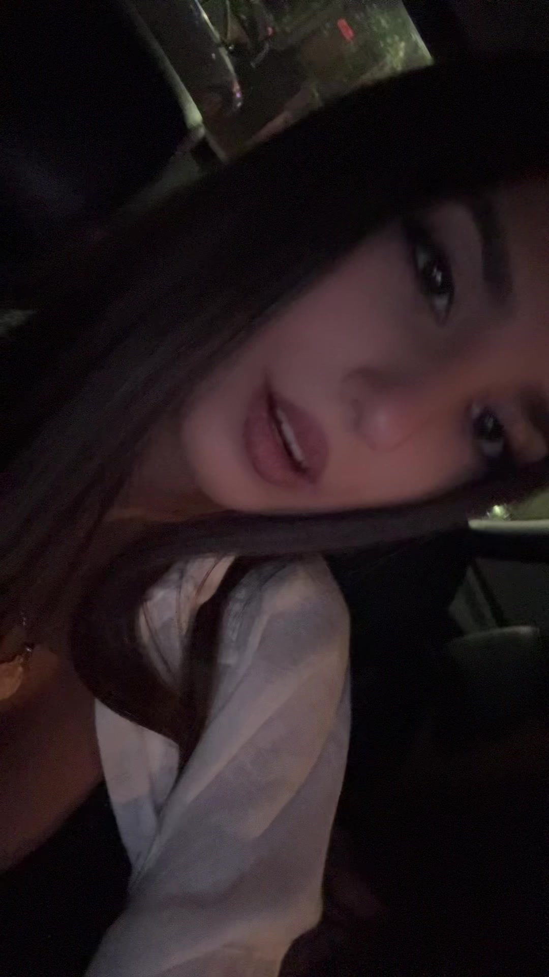 @xhoii