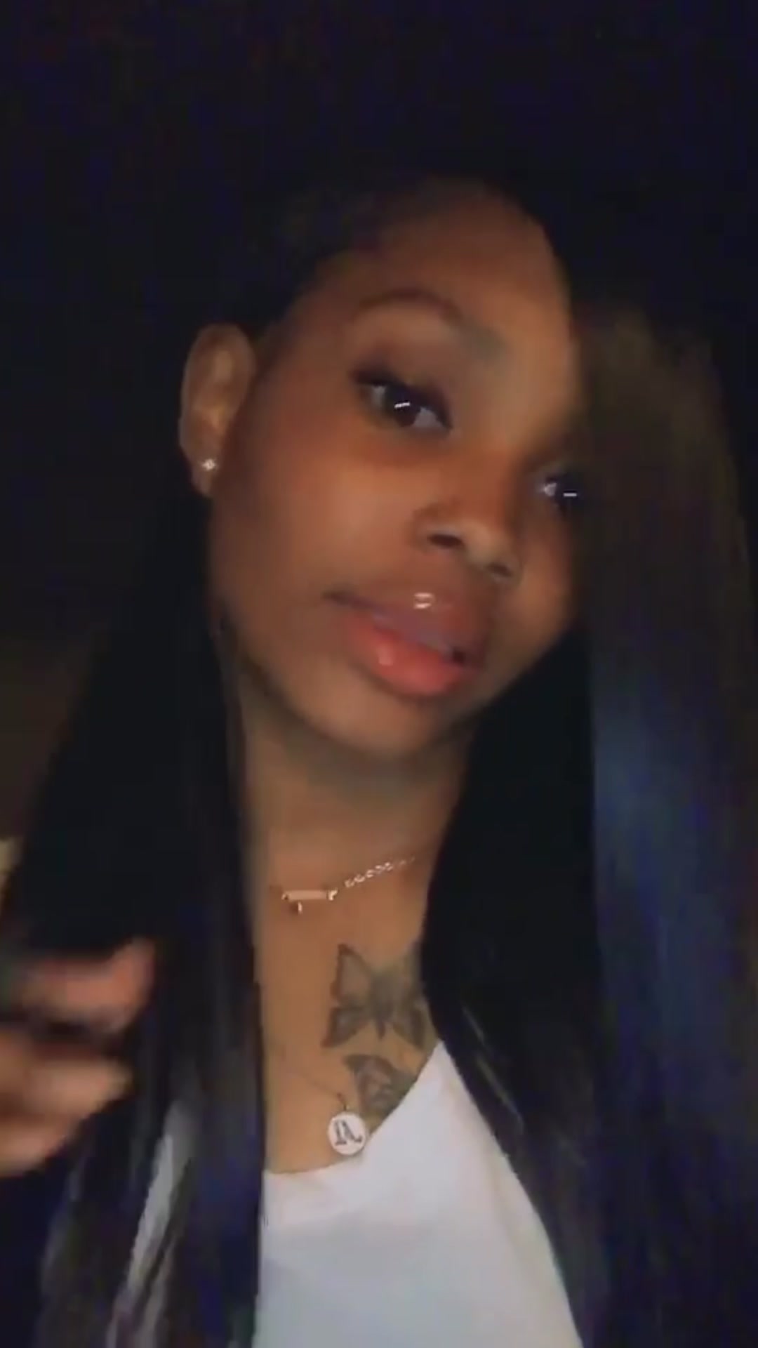 @_.GirlBratt
