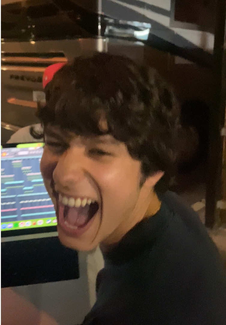 @offwhitegabe
