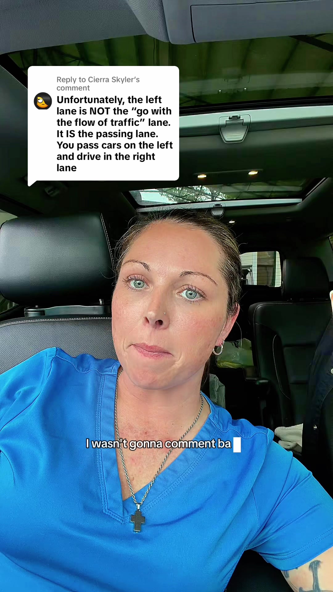 @momica_mama