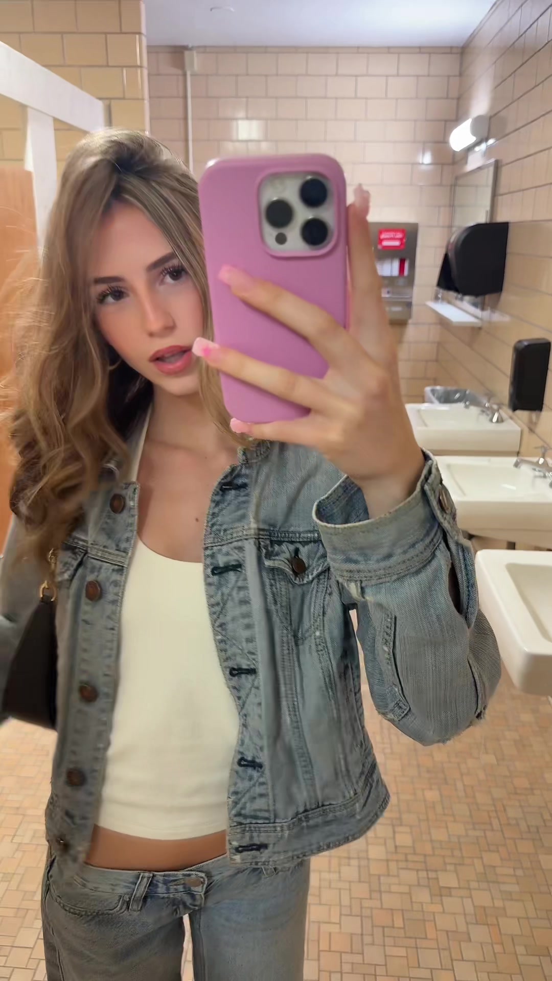 @theprincess_cait