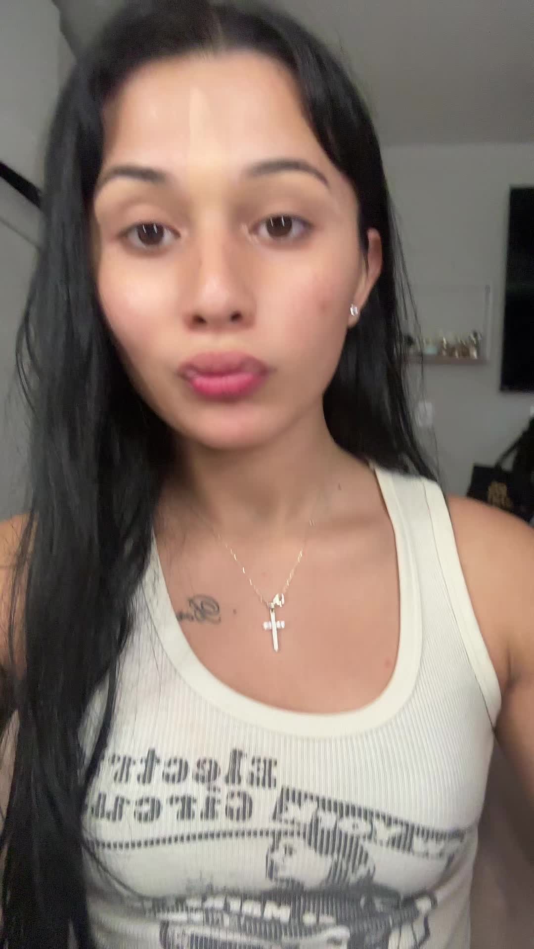 @Alexis