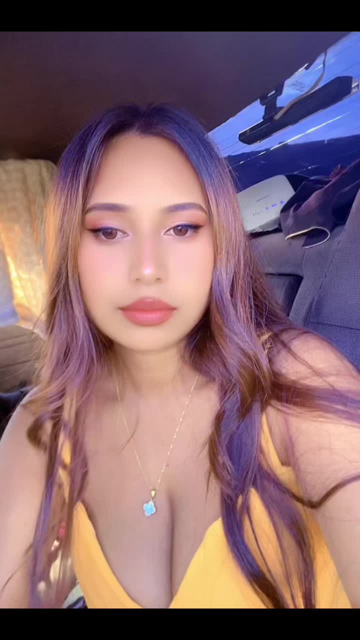 @𝒦ℴ𝓁ℴ𝒾𝓃𝒶 🍒