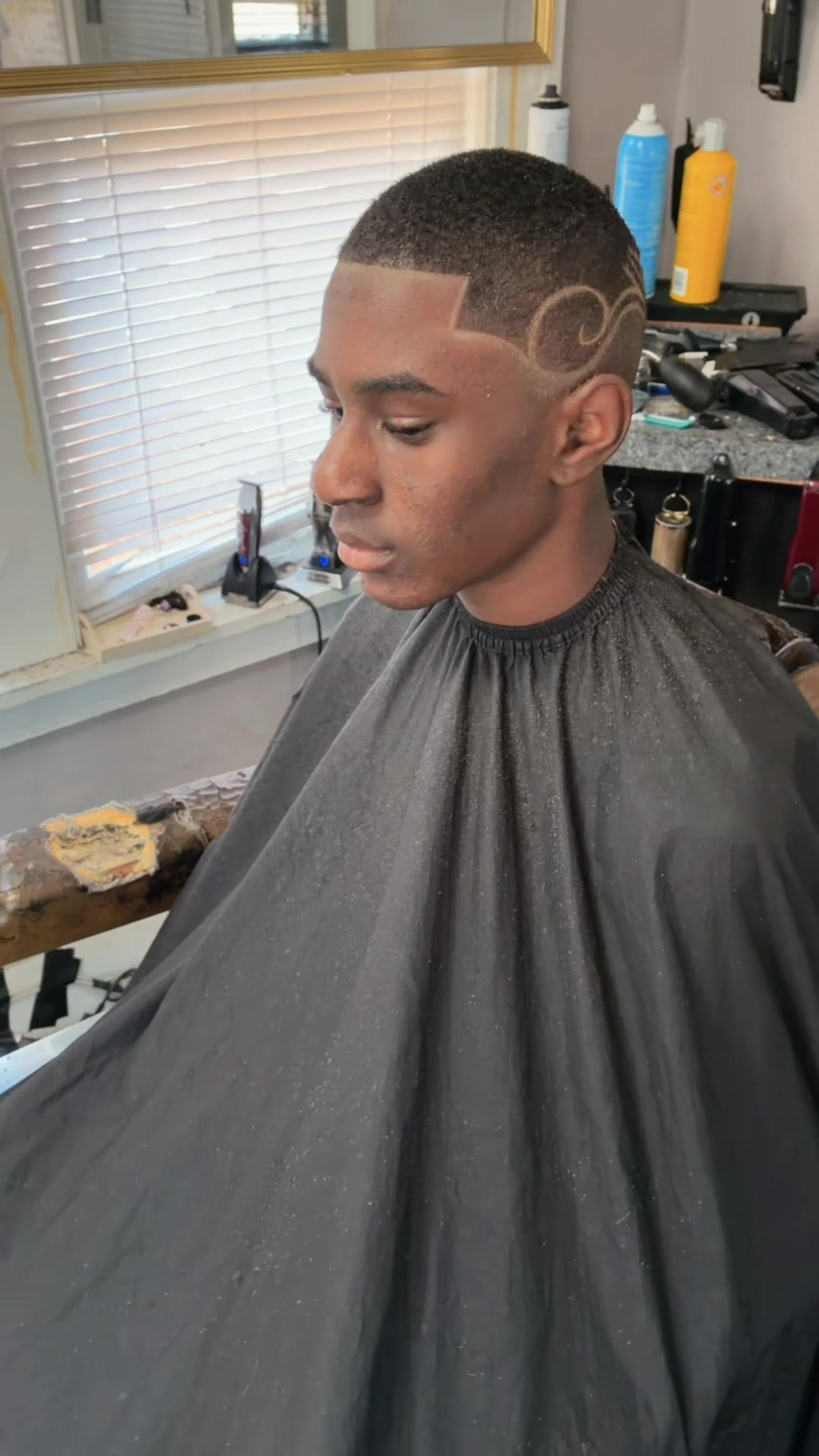 @Eric E-Cutz Smith