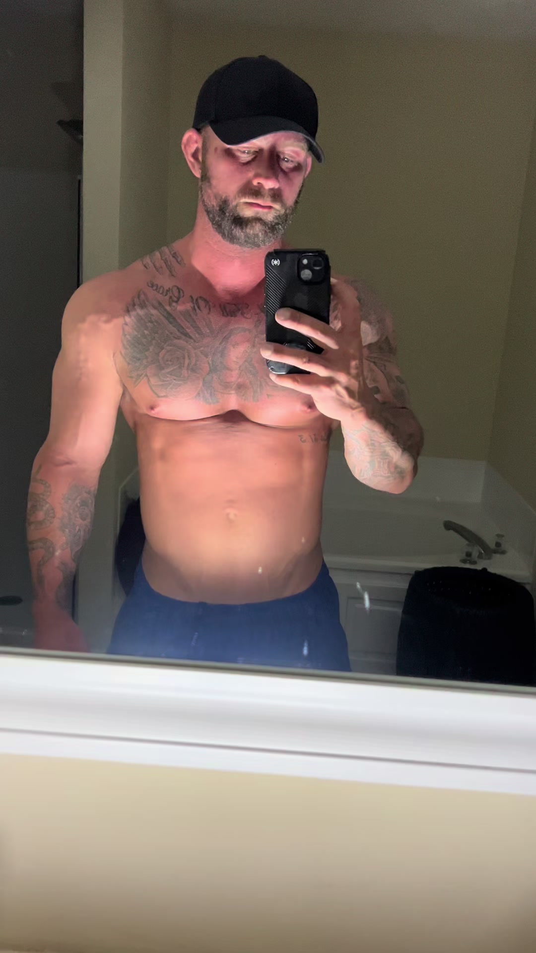 @richieswollerton