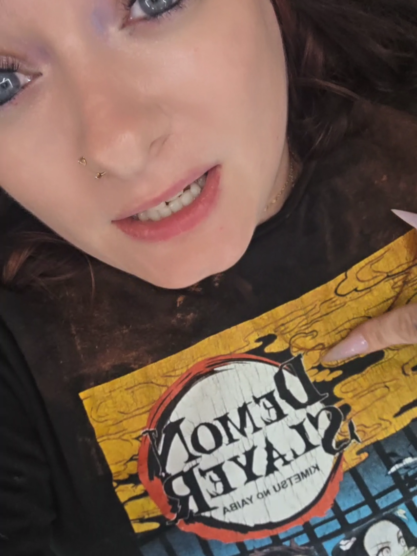 @HisQueen👑