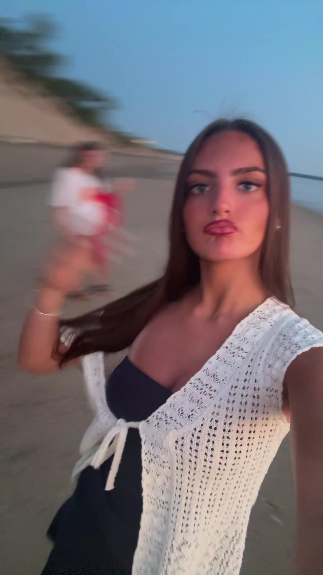 @_ilianavivian_