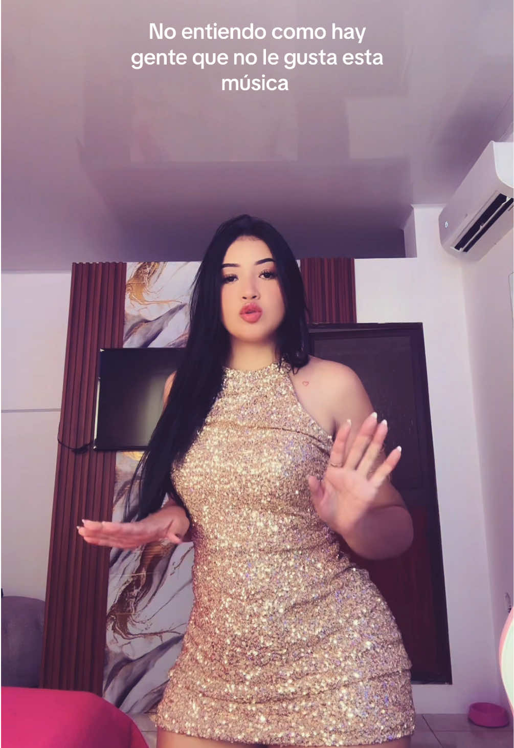 @𝖲𝗍𝖾𝖿𝖺𝗇𝗒 𝖬𝗎𝖾𝗇𝗍𝖾𝗌