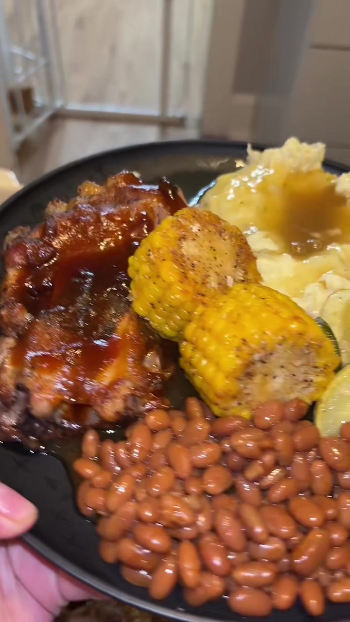 @LETS EAT 🤤