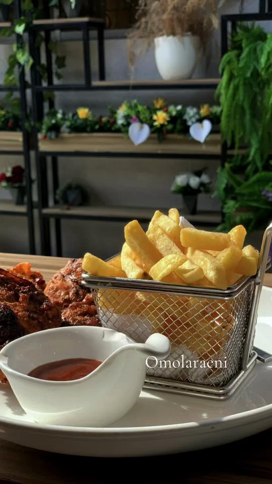 @OMOLARAENI