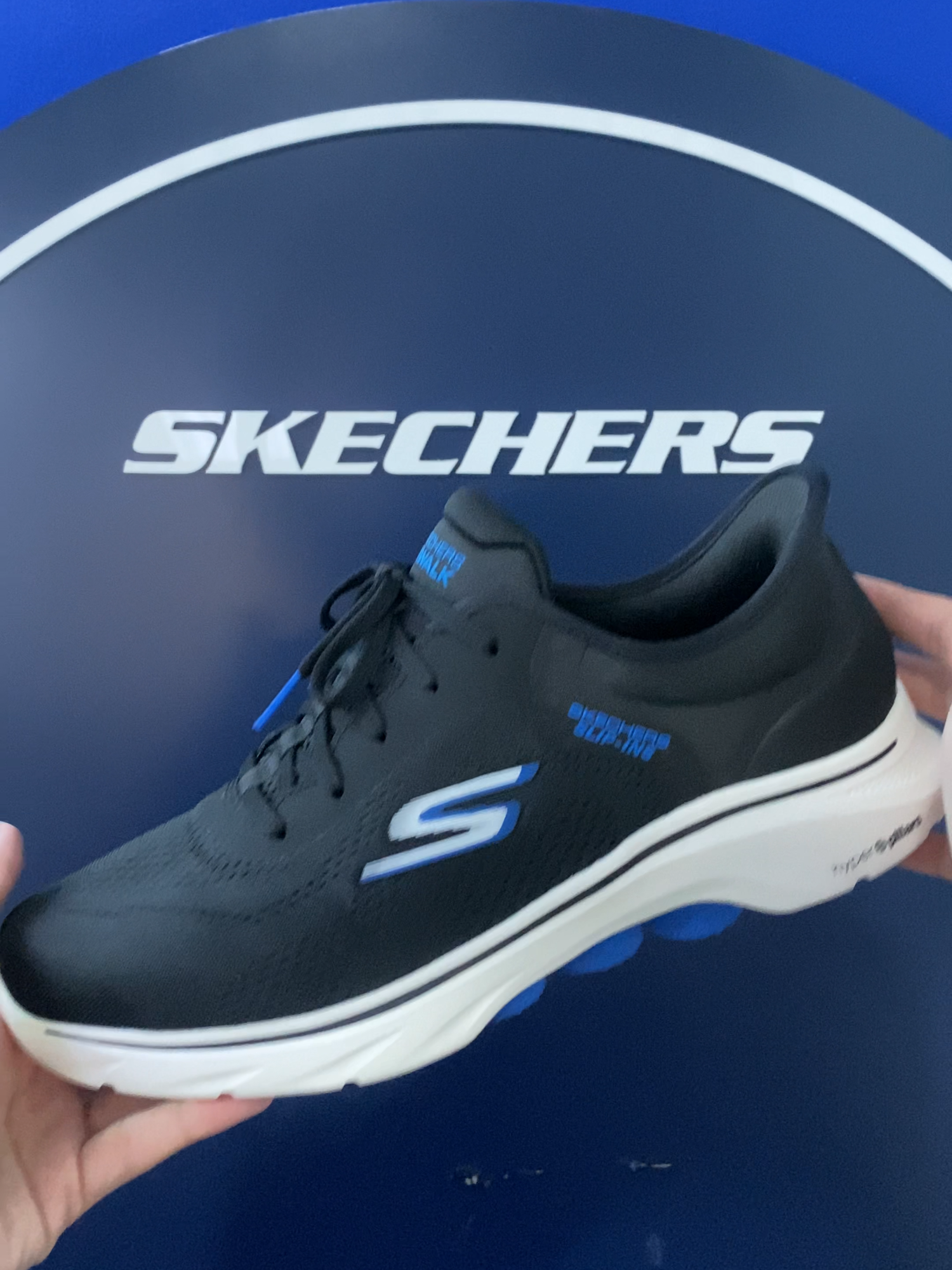 @SKECHERS MY FASHION