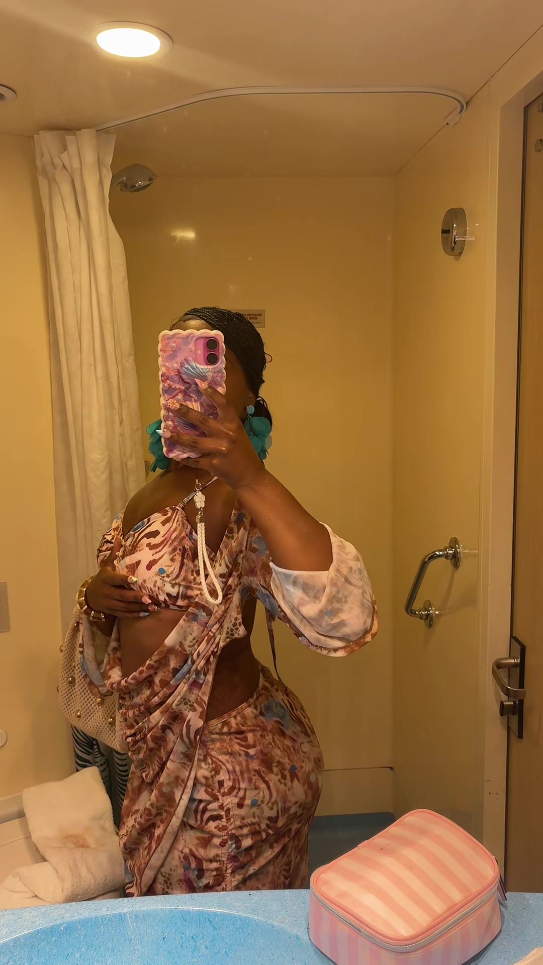 @THEKAYDIARIES