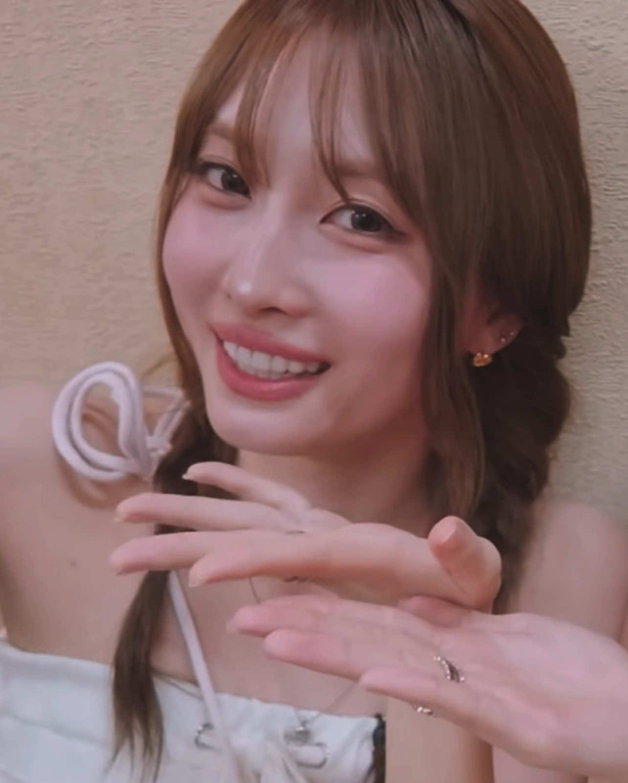 @jiiee