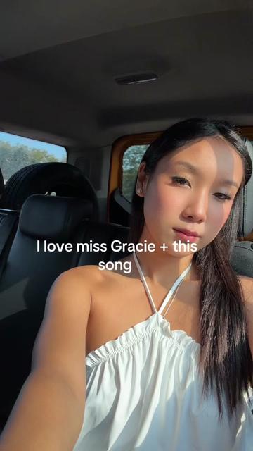 @sophia 🤍🇳🇵