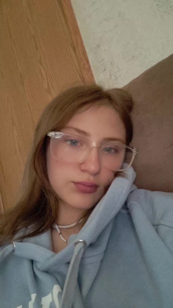 @Holleyspammmm