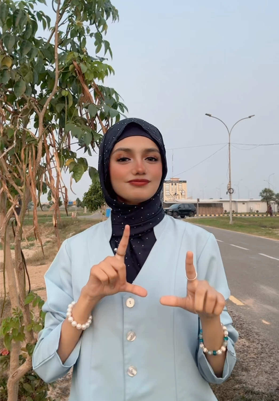 @Zahra Nadeem