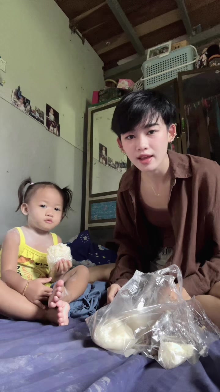 @แอมหญิงแท้ที่หล่อ^^
