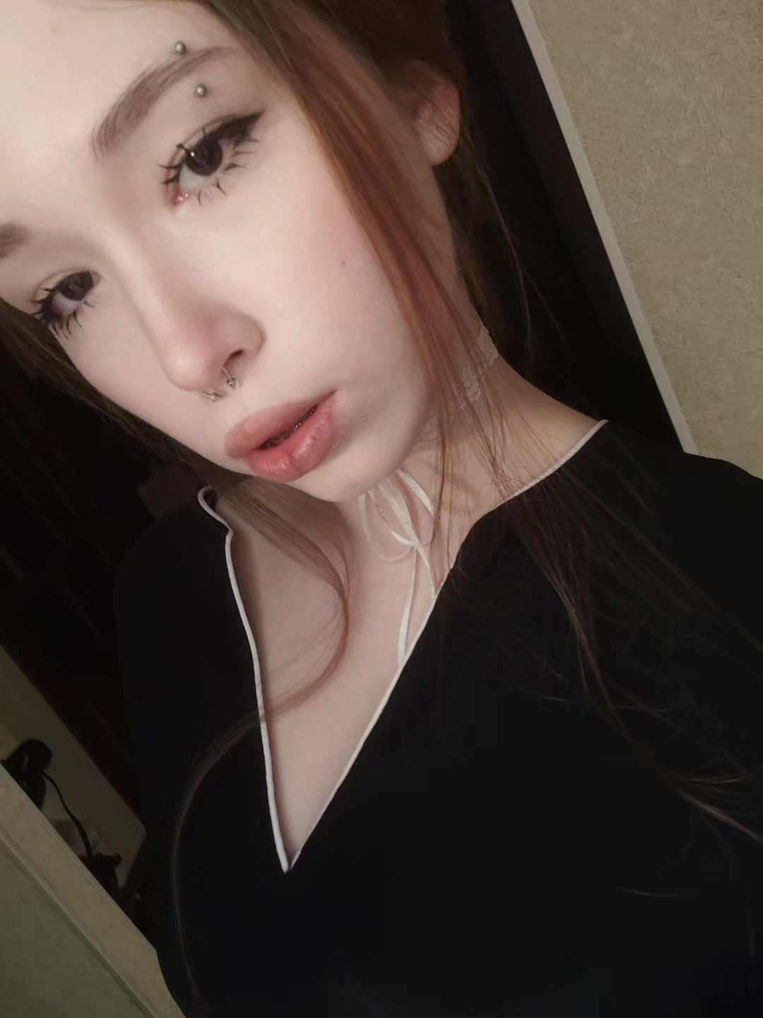 @hotleak