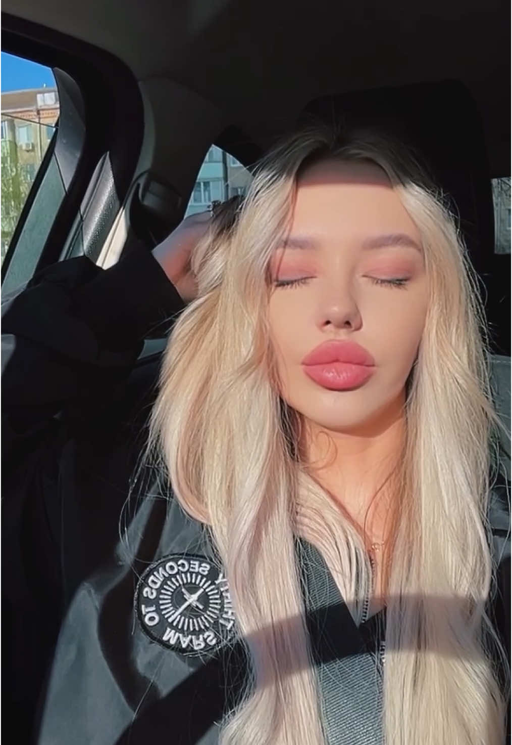 @Лилиан