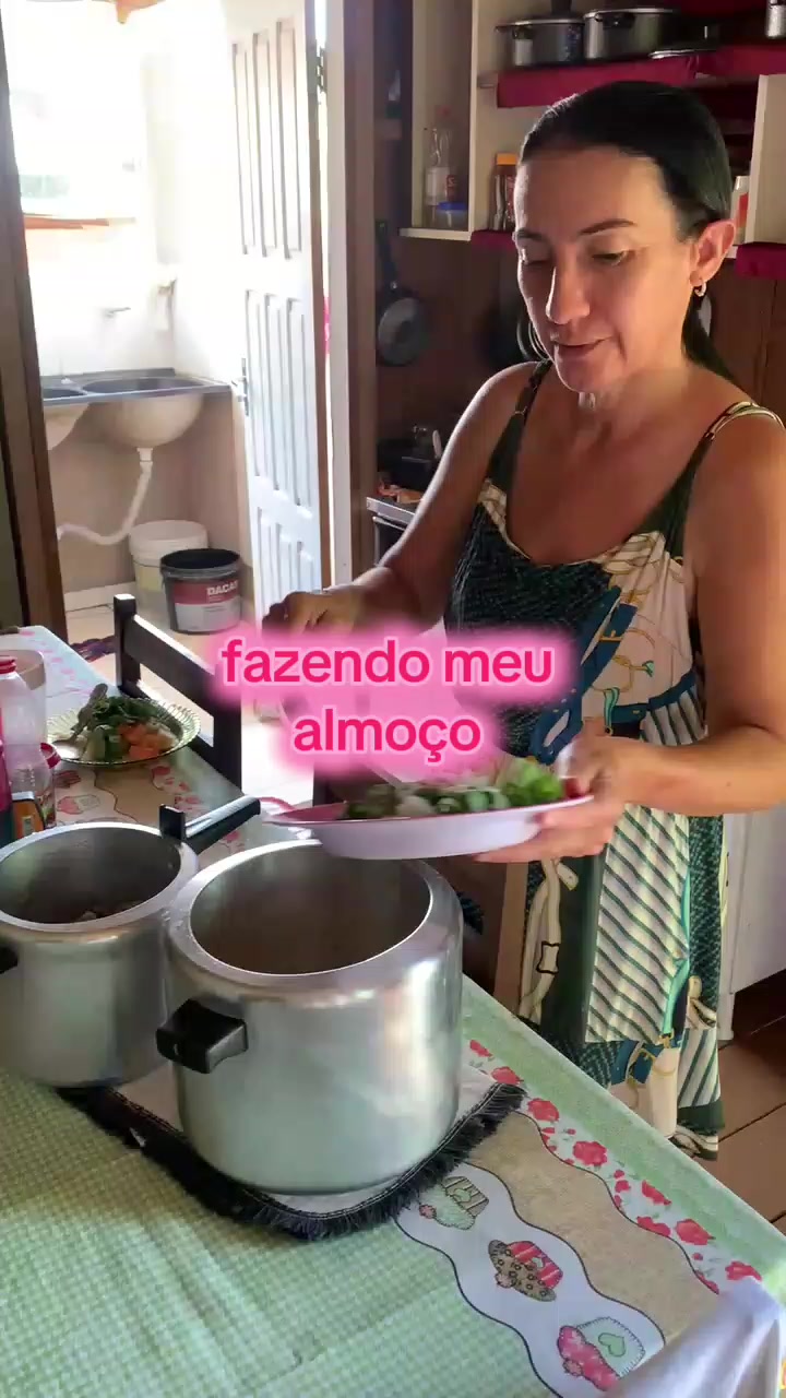 @gloriaczs