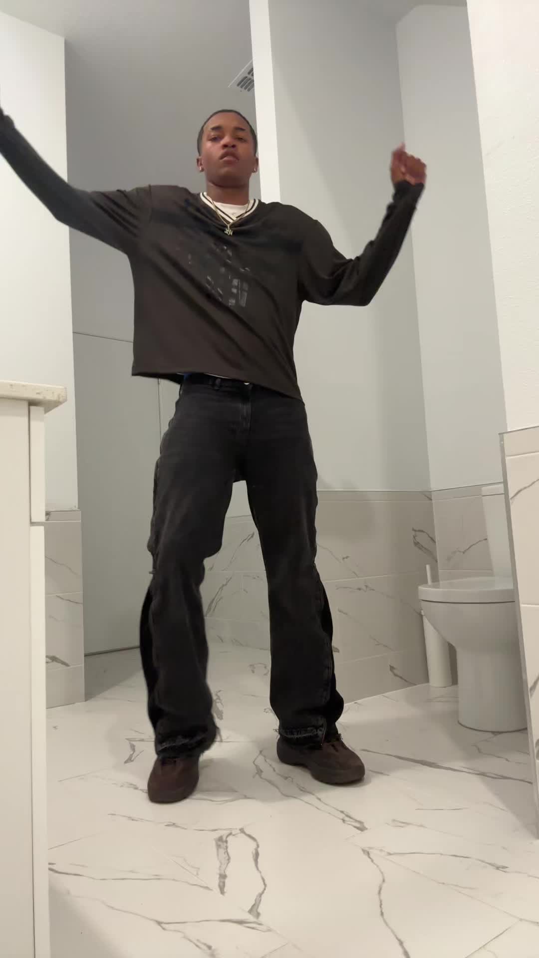 @jojo