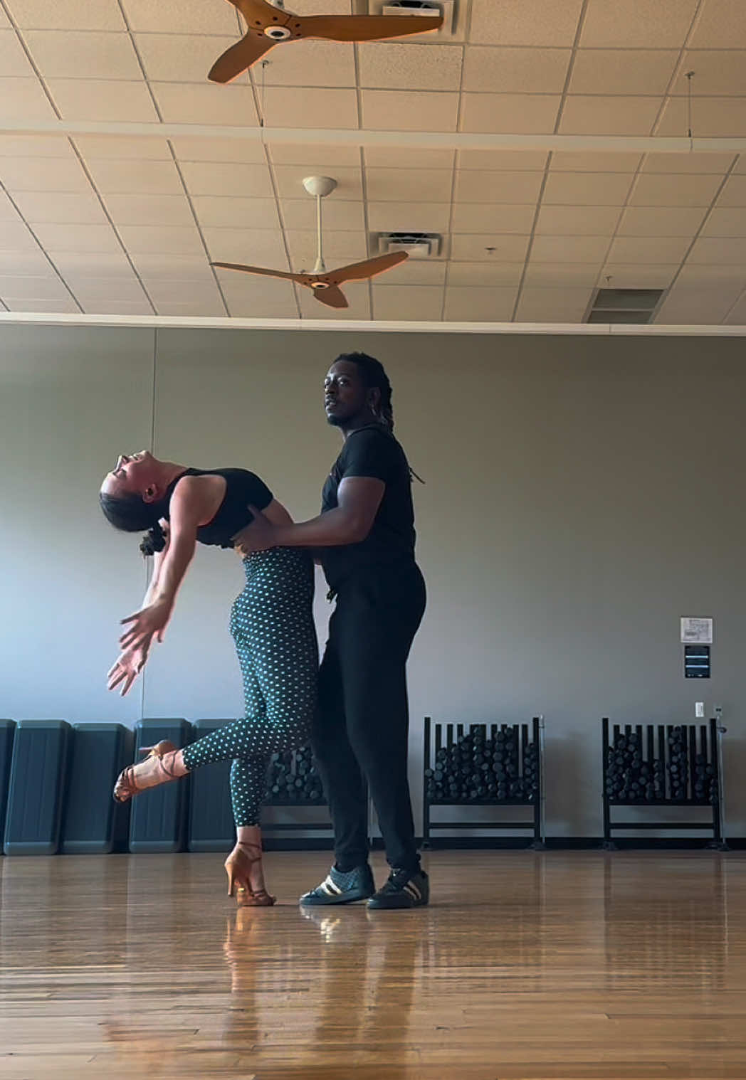 @anastasia.supernova.dance