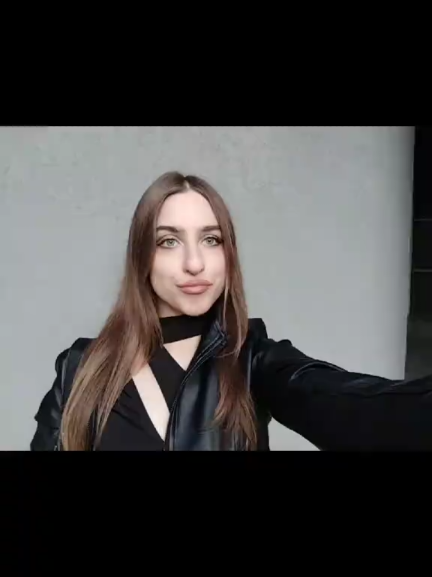 @_sofia.swan_