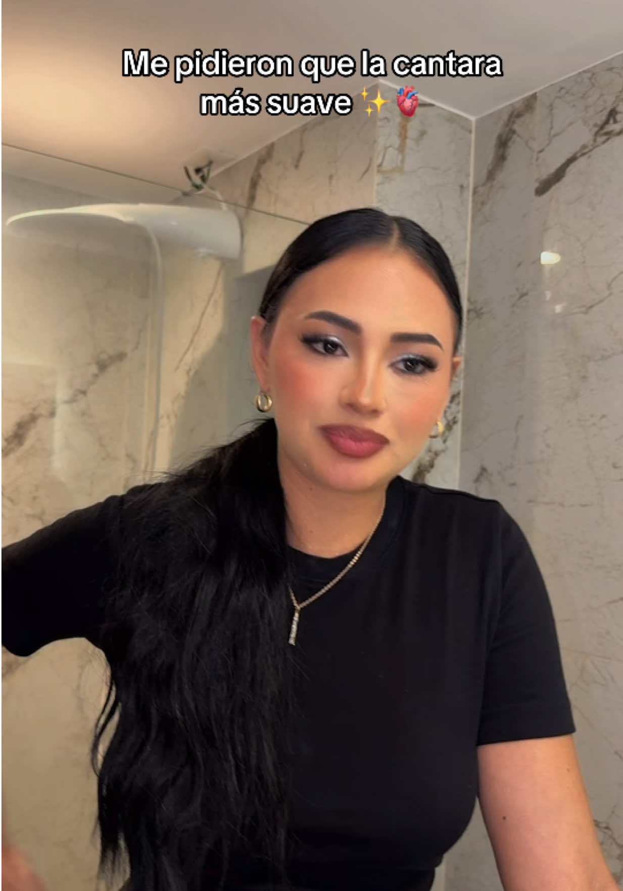 @Kennia Mondragon 👑🇭🇳