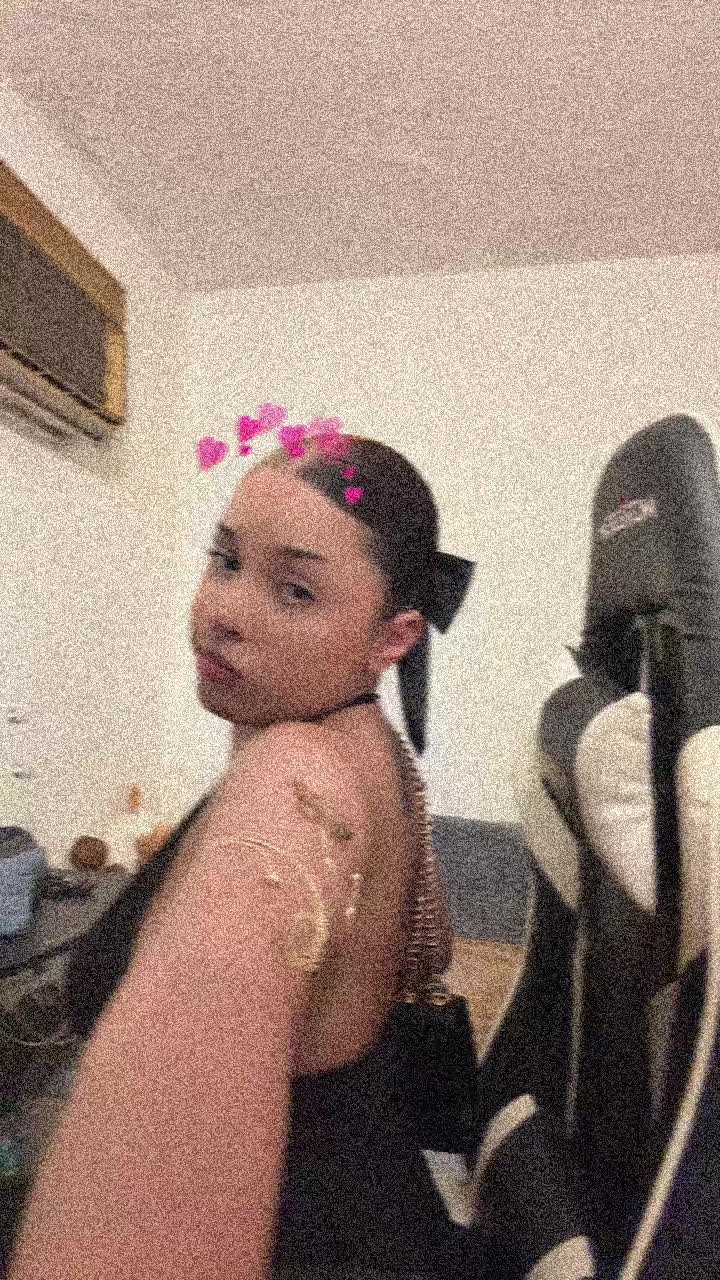 @𝓜𝔁𝓻𝓲𝓮🖤