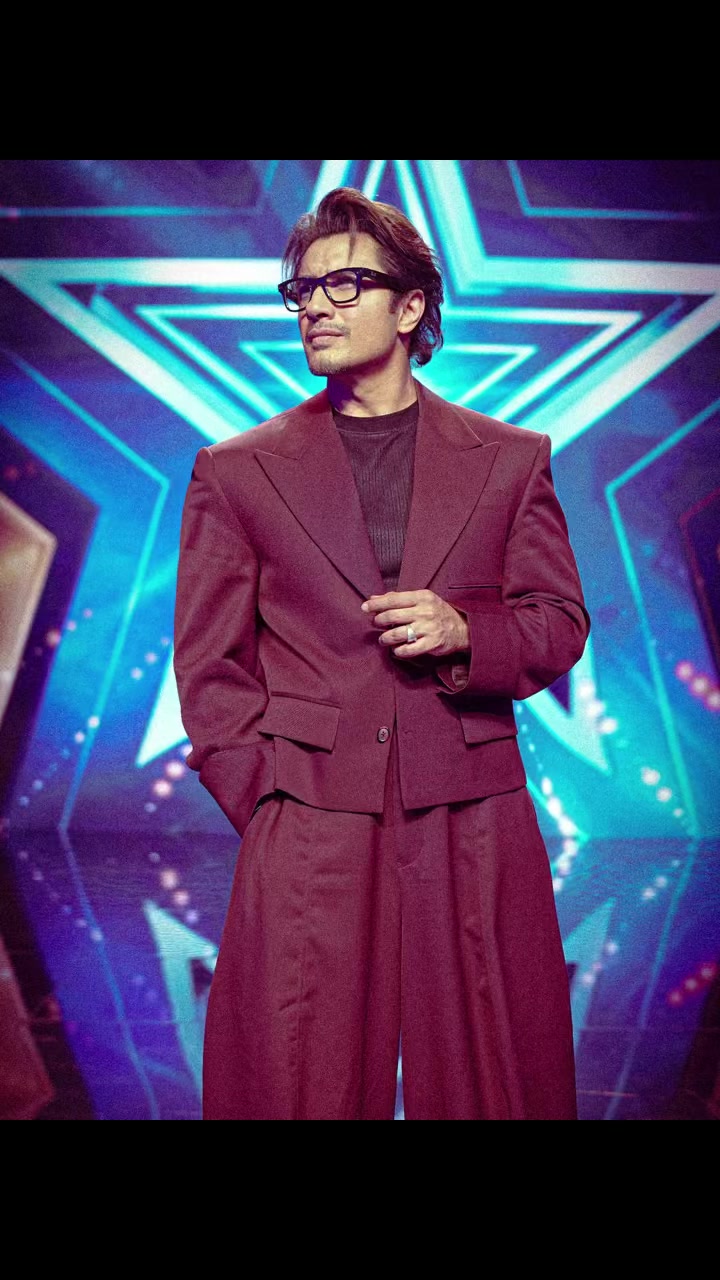 @Ali Zafar