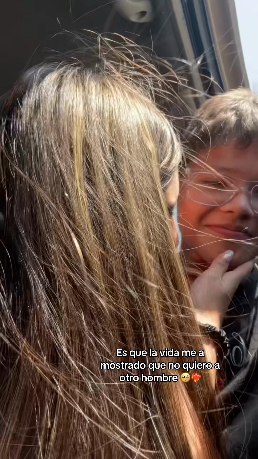 @f.anita25